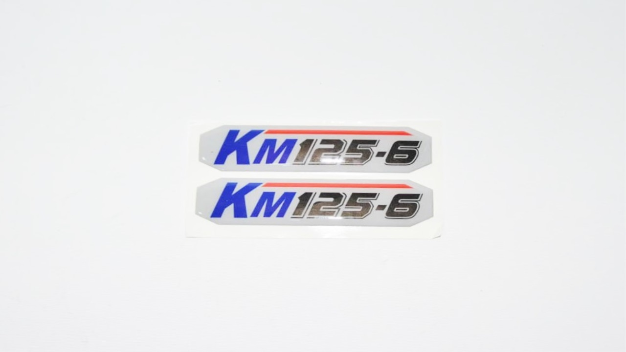 YAN KAPAK YAZISI PLASTİK TAKIM ( KM125-6 )